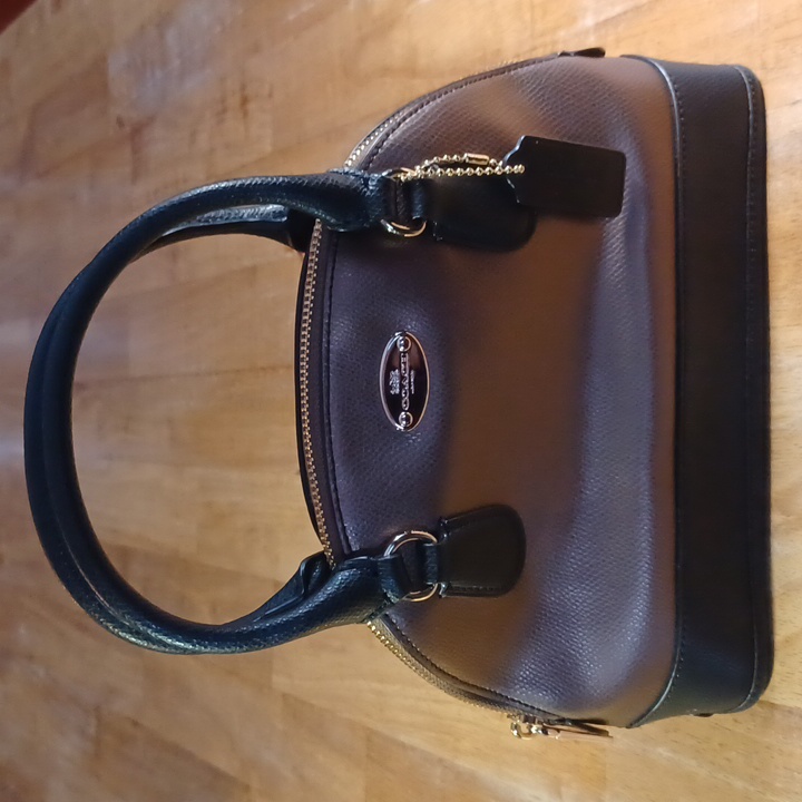 Authentic Coach Mini Cora Dome Bicolor Satchel Leather Bag W/Crossbody Strap